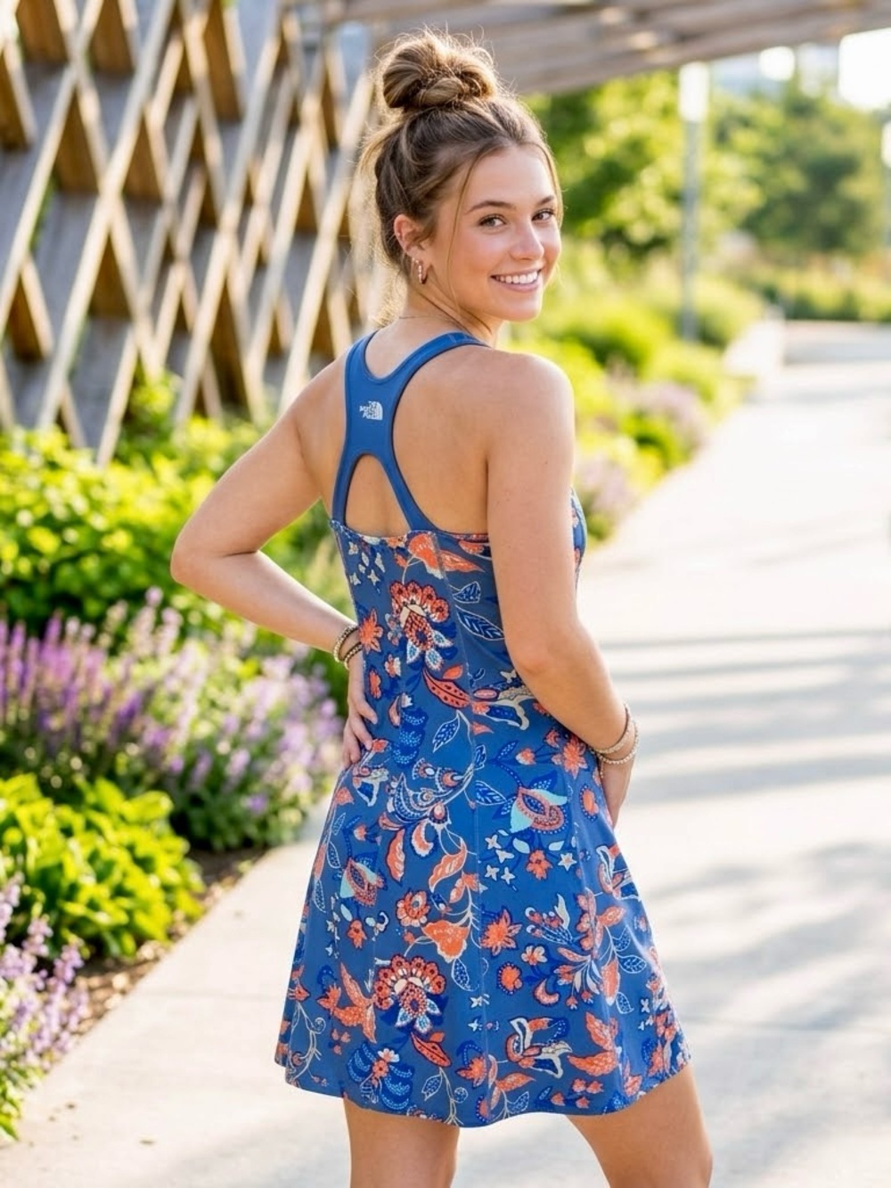 The North Face XS Blue Paisley Floral Athletic Dress Built-in Bra Racerback EUC